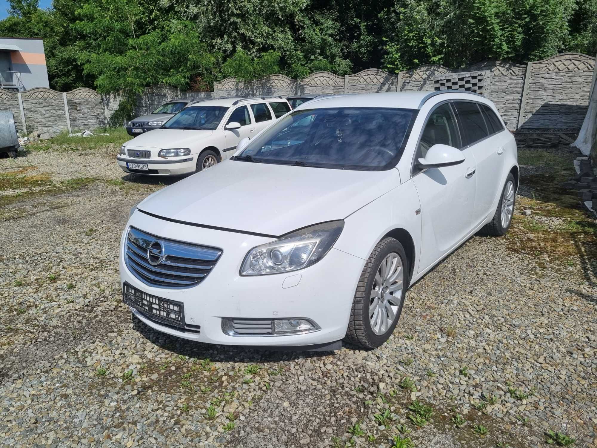 Opel Insignia, napęd 4x4, USZKODZONY SILNIK