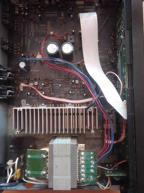 Amplituner Denon DRA-365RD