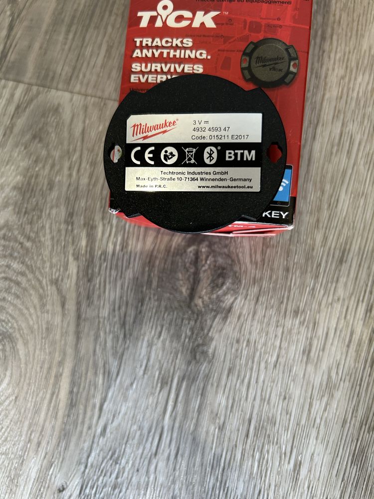 Lokalizator Tick Milwaukee ONE-KEY 4szt.