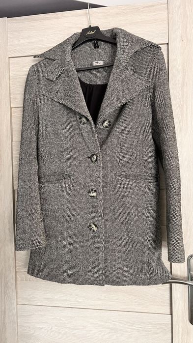 Płaszczyk wiosenno - jesienny w pepitkę