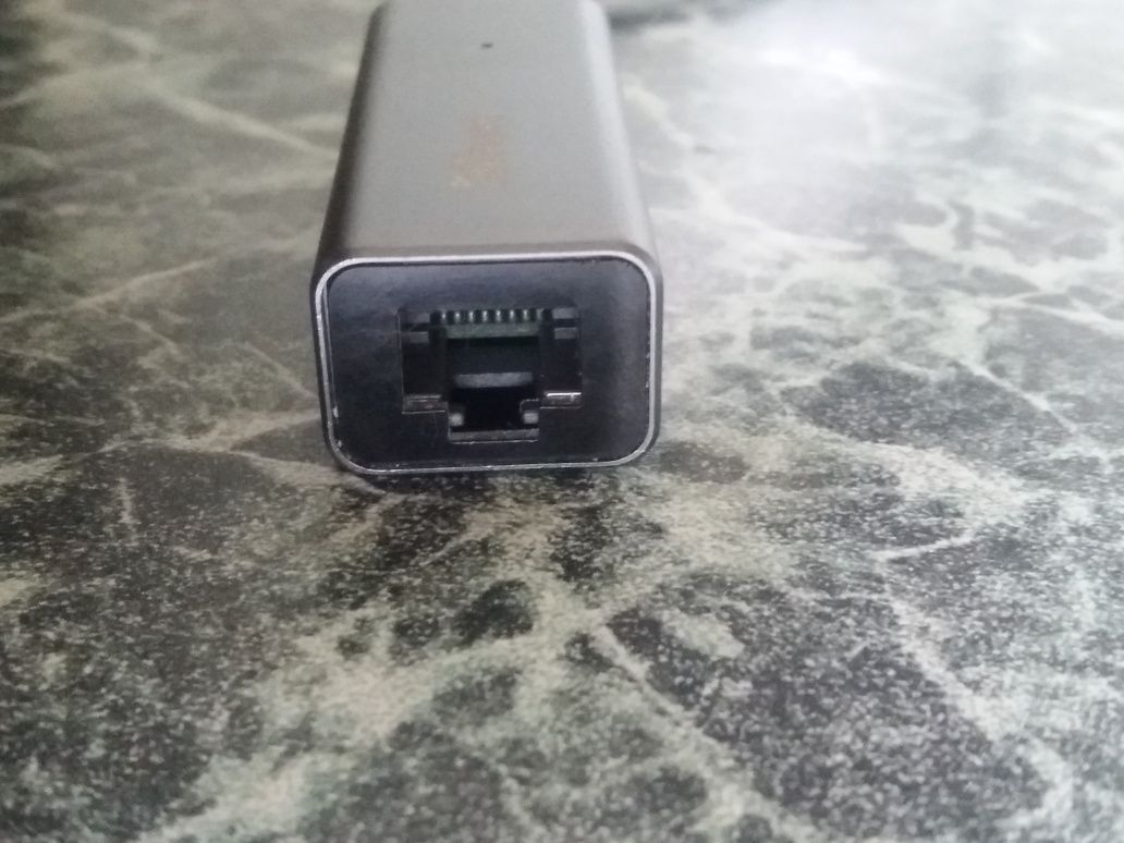 Продам адаптер Trust  usb-c- to ethernet 23771.