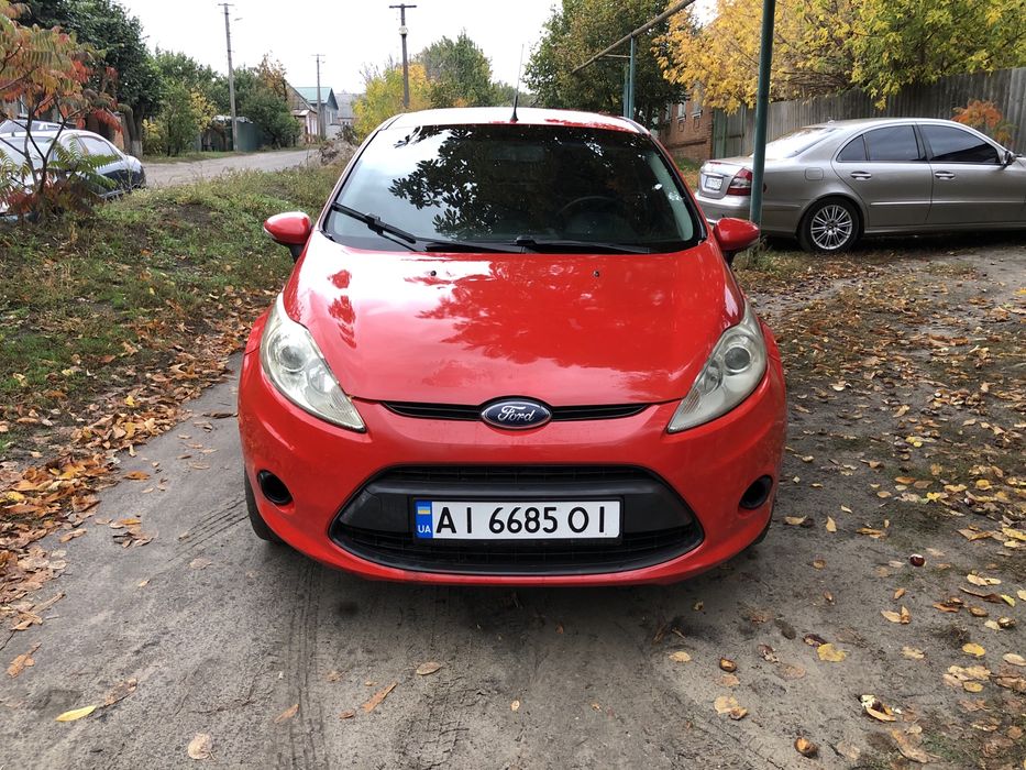 Ford fiesta 2012 1.2 бензин