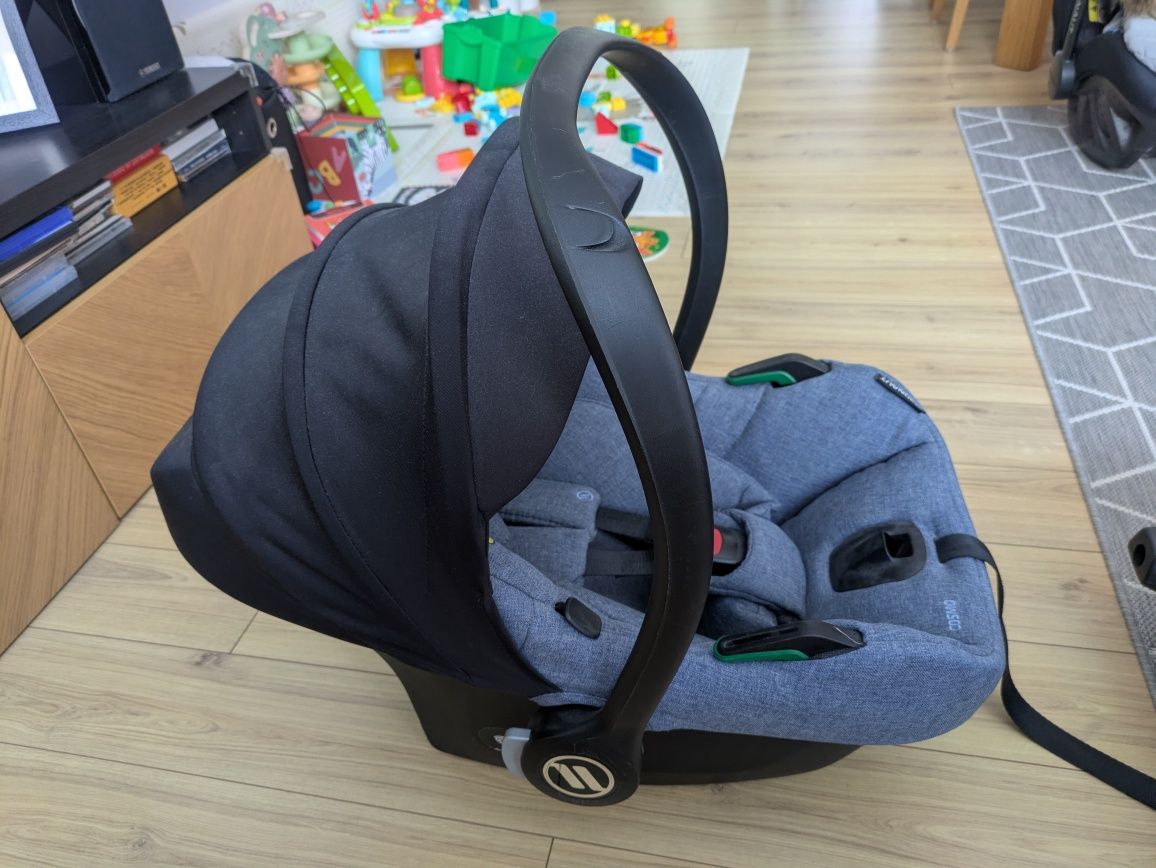 Avionaut Cosmo + baza ISOFIX