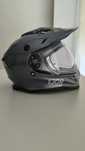 Capacete 130R tamanho M como novo
