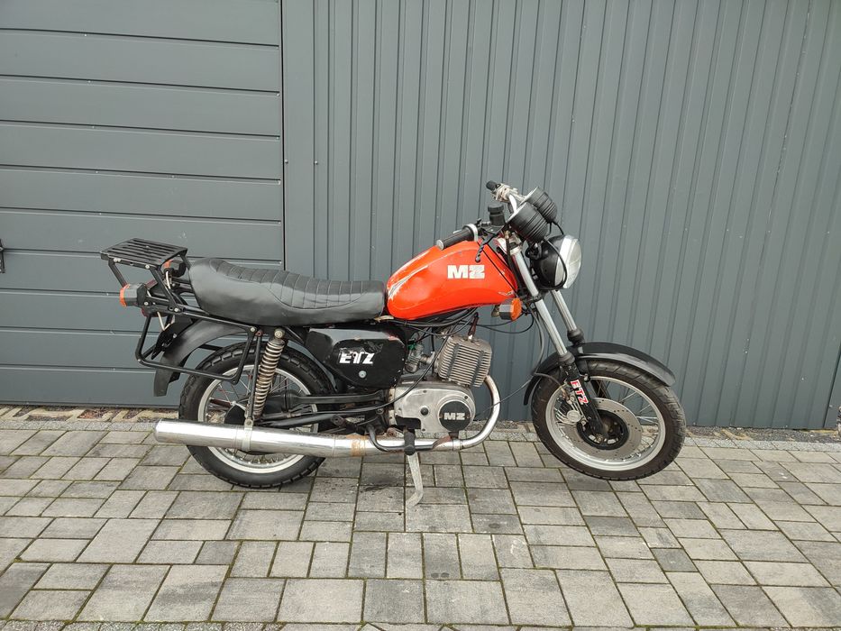 Motocykl MZ ETZ 150