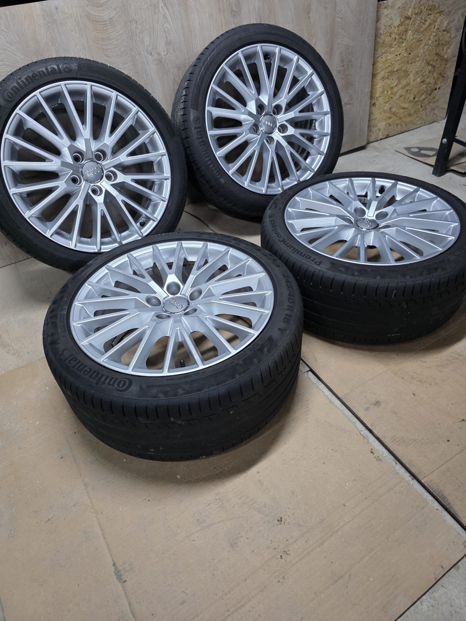 Alufelgi ori Audi r18 5x112 z oponami letnimi.
