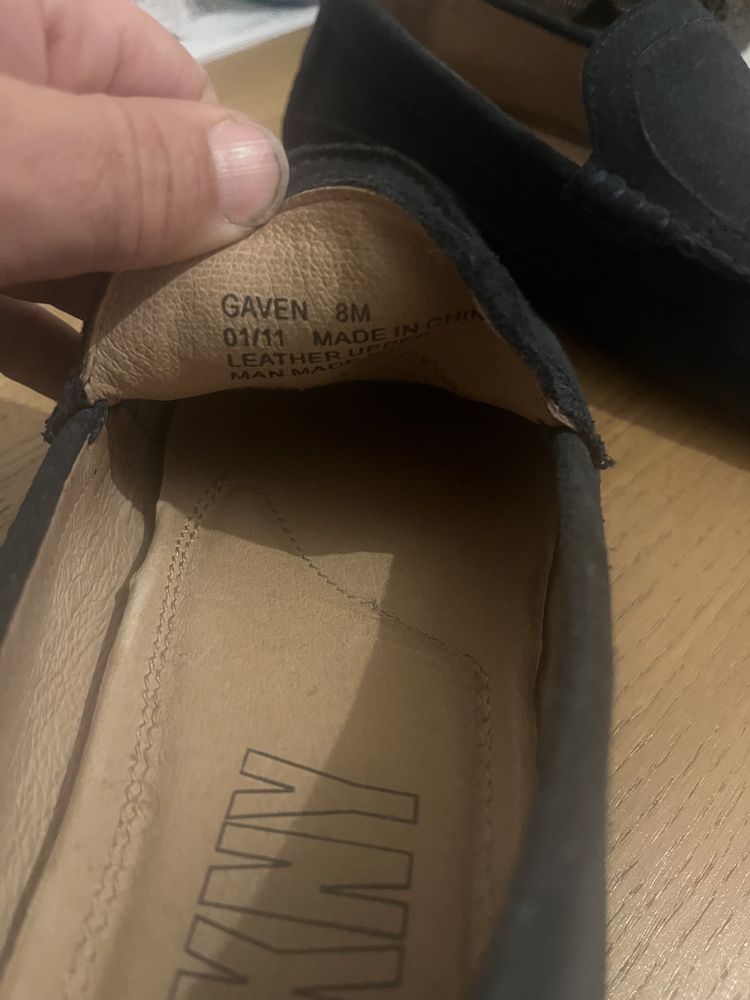 Sapatos DKNY Tamanho 8M