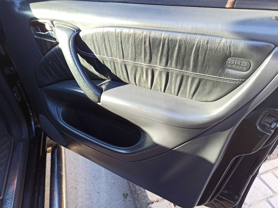 Продам ML350 w163 2003 року, бензин + газ