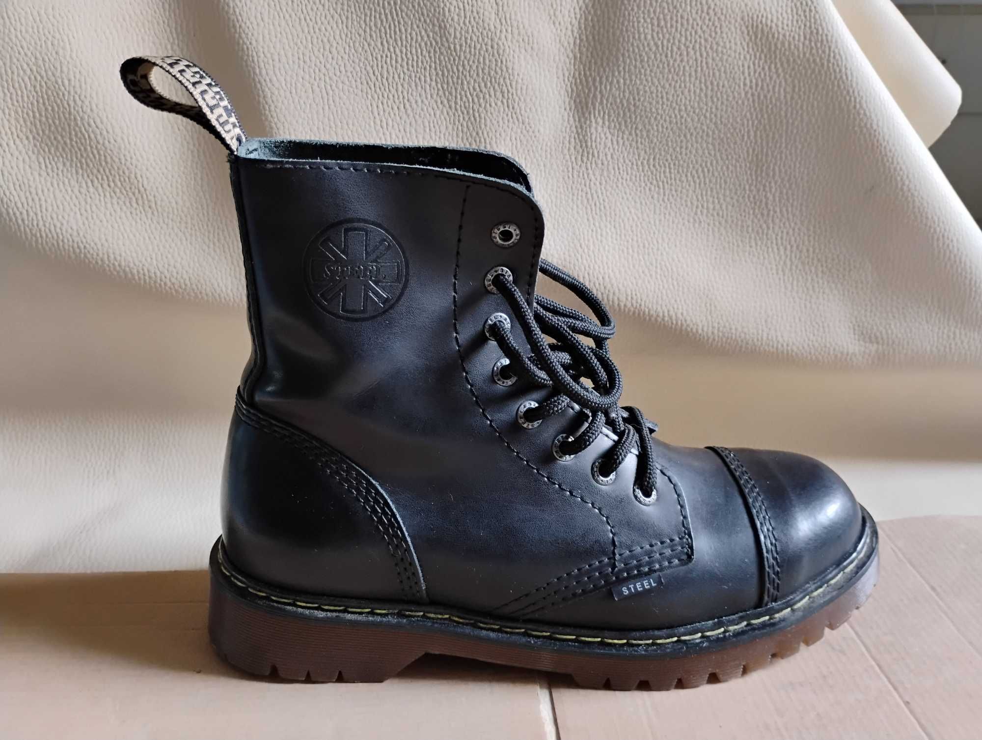 Buty glany Steel czarne 8 dziur - rozmiar 41