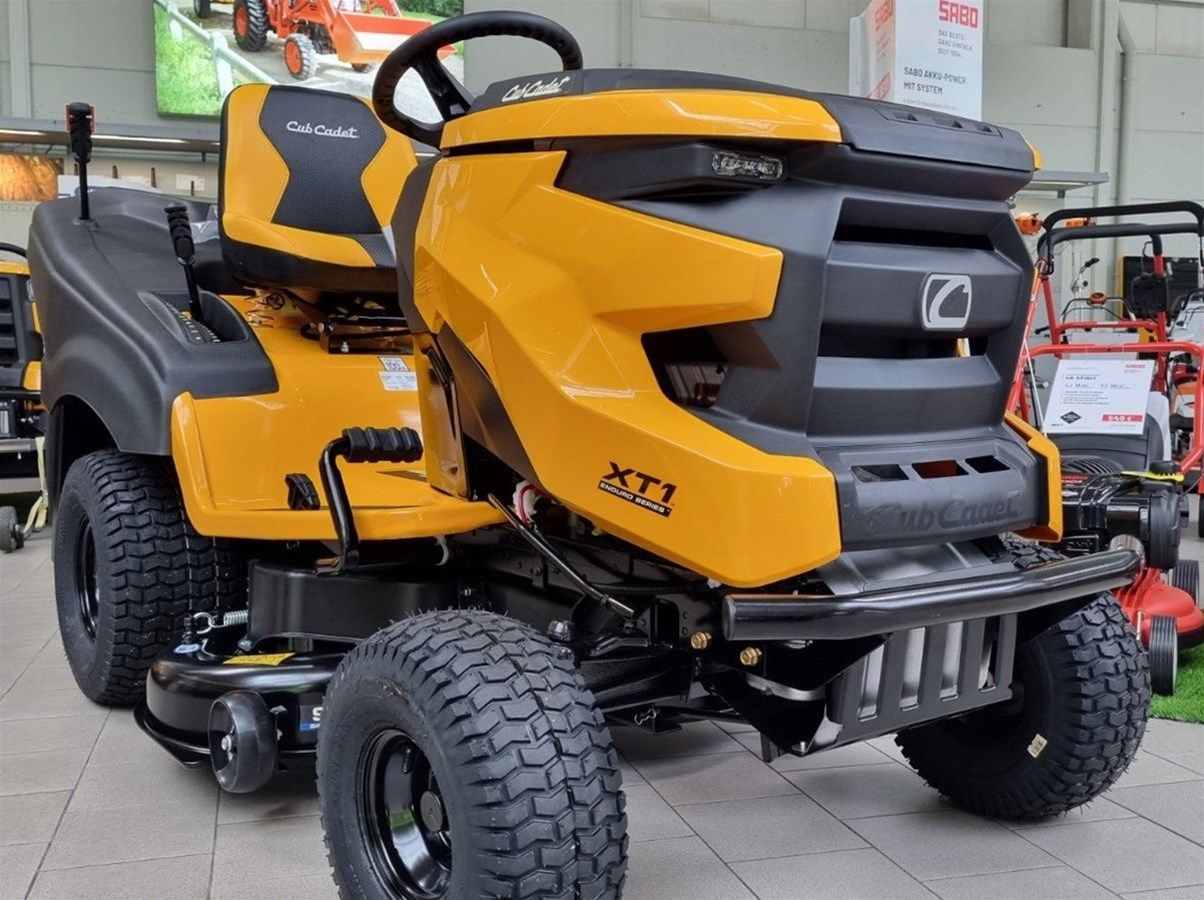 Cub Cadet XT1 OR95 Traktor kosiarka odśnieżarka spalinowa TRAKTOREK