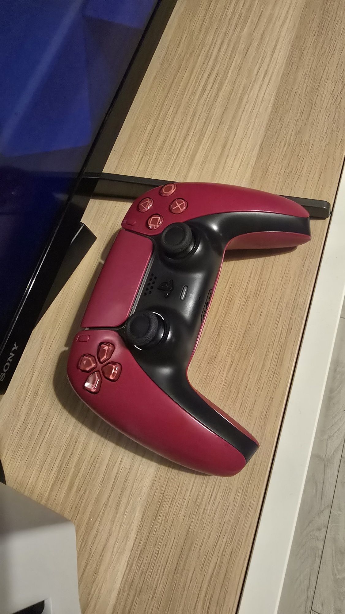 Sony Playstation 5 z napędem + pad + gratisy  // PS5 z NAPĘDEM OP.//