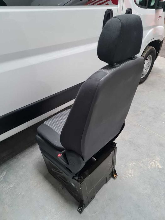 Fotel jedynka siedzenie pasażera SPRINTER 906 CRAFTER