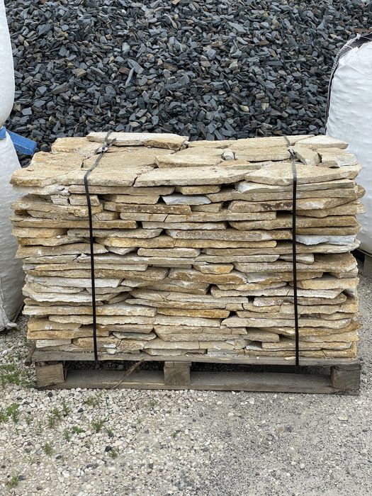 ŁUPEK NATURALNY Kamień Ogrodowy Elewacja Dzikówka Kominek