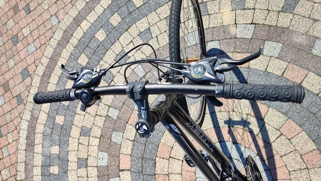 Rower alu TREK FX / Koła 28"/rama 17.5"/Shimano 3x7/