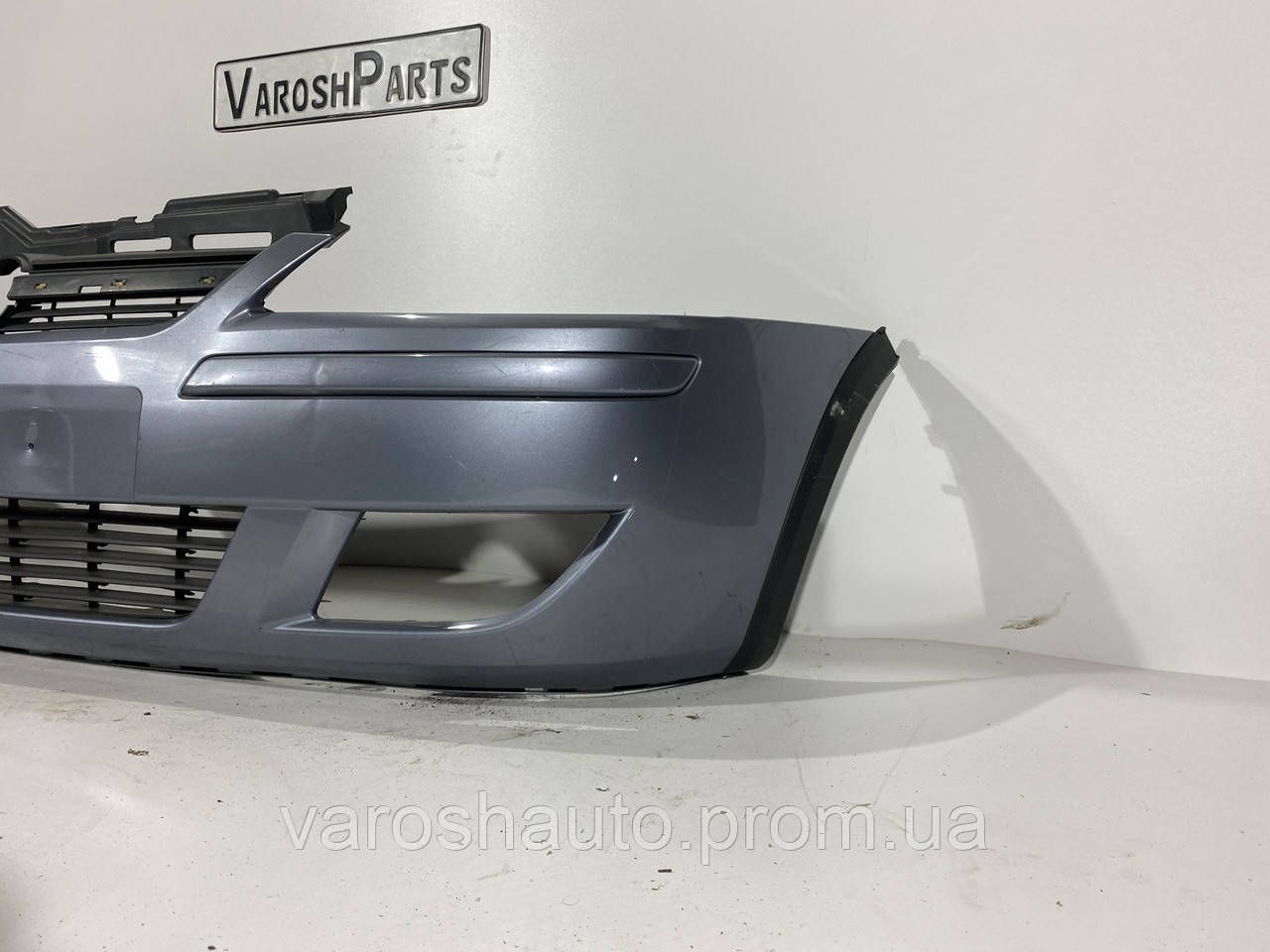 Бампер передній Opel Corsa 1400297 1R