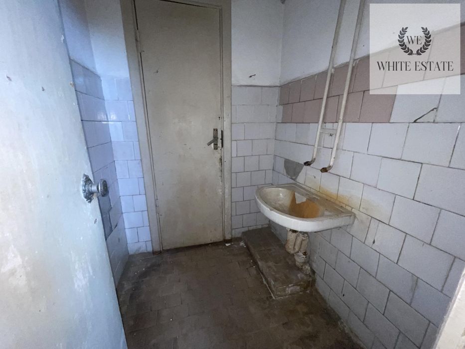 Продаж комерційного приміщення вул. Микулинецька