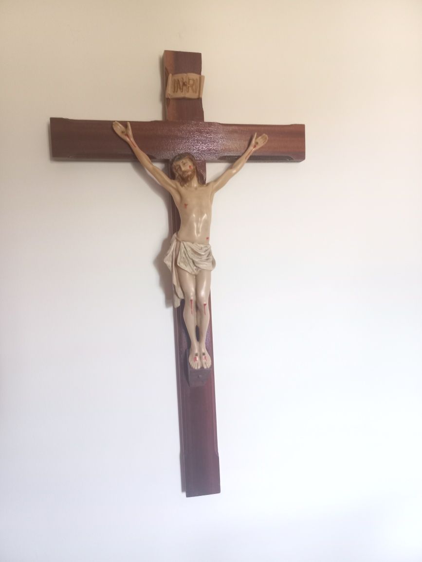 Crucifixo 80cm Madeira com Cristo