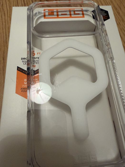 Case Etui UAG Plyo magsafe iphone 17 pro