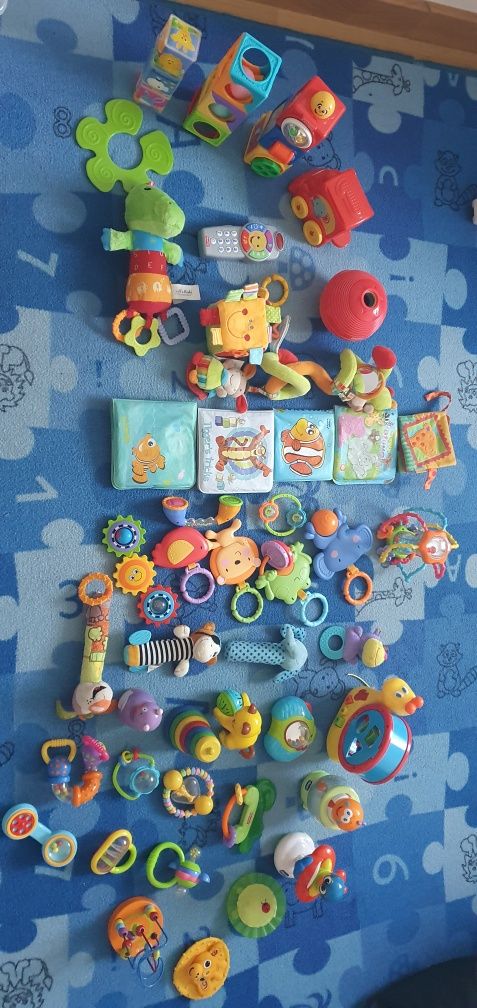 Zestaw zabawek edukacyjnych dla dzieci + Fisher Price