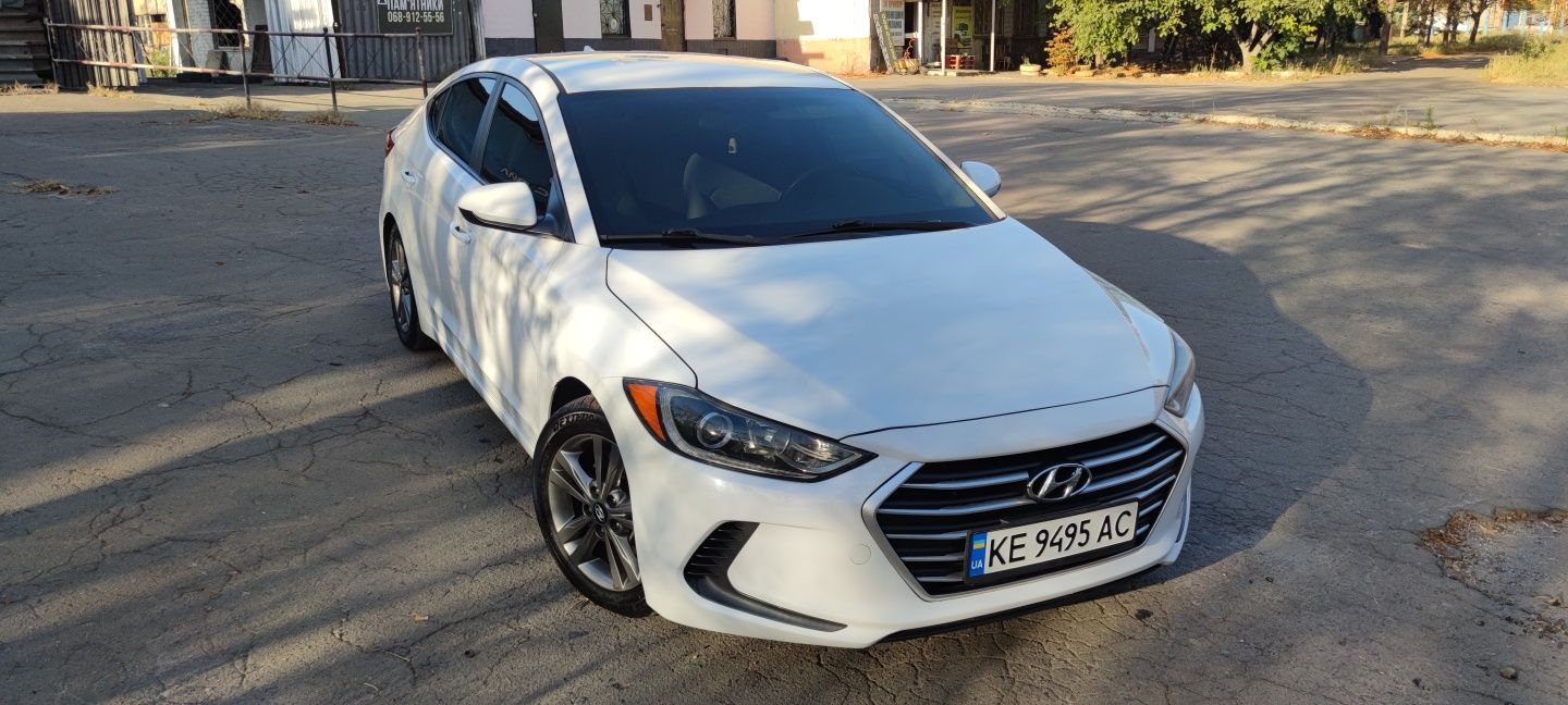 Продам Hyundai Elantra