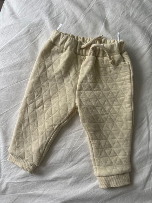 Штани C&A спортивні 6-9 місяців, 74 розмір