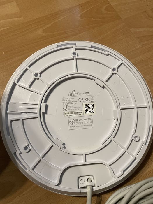 UniFi UAP-AC PRO AccessPoint Ubiquiti