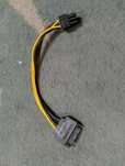 Kabel SATA na 6PIN