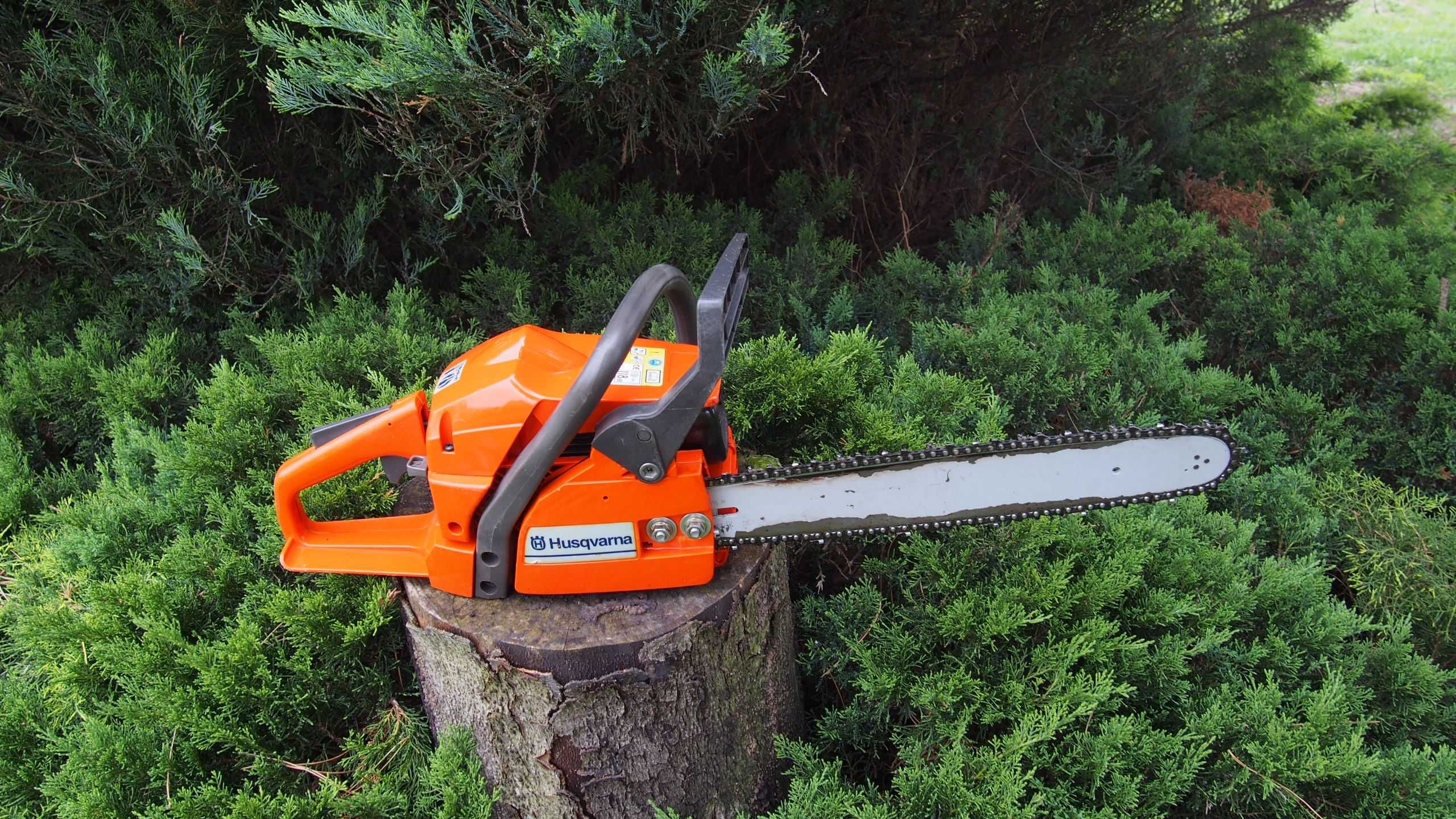 HUSQVARNA 142 Pila Spalinowa pilarka