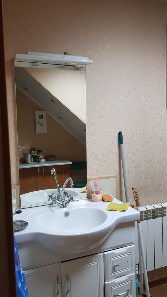 Оренда фасад приміщення на два входи. Соборна,71. 120 або 170 м.кв.