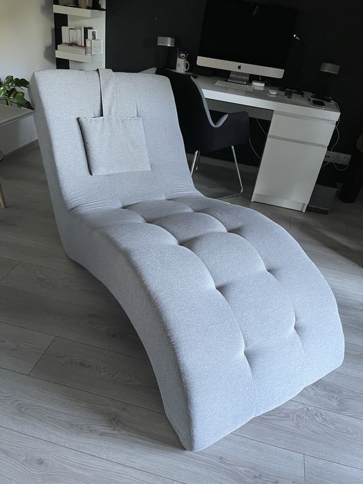 Szeląg  leżanka tapicerowana