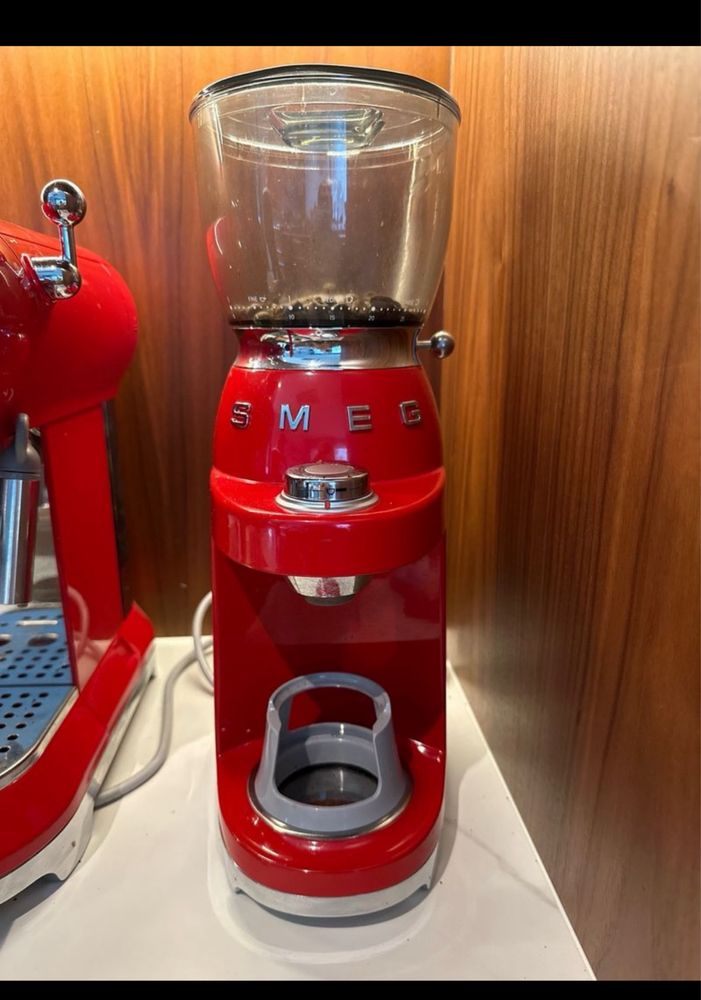 Moinho de Café Smeg