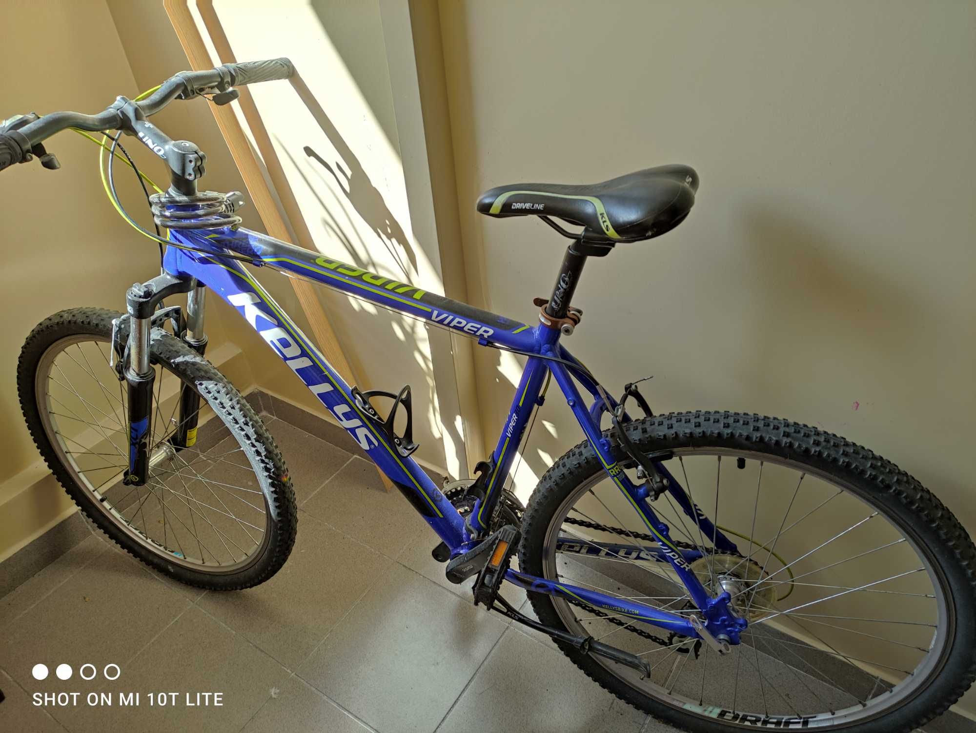Rowet Kellys Viper 26' rama 19,5 osprzęt Shimano, amortyzator