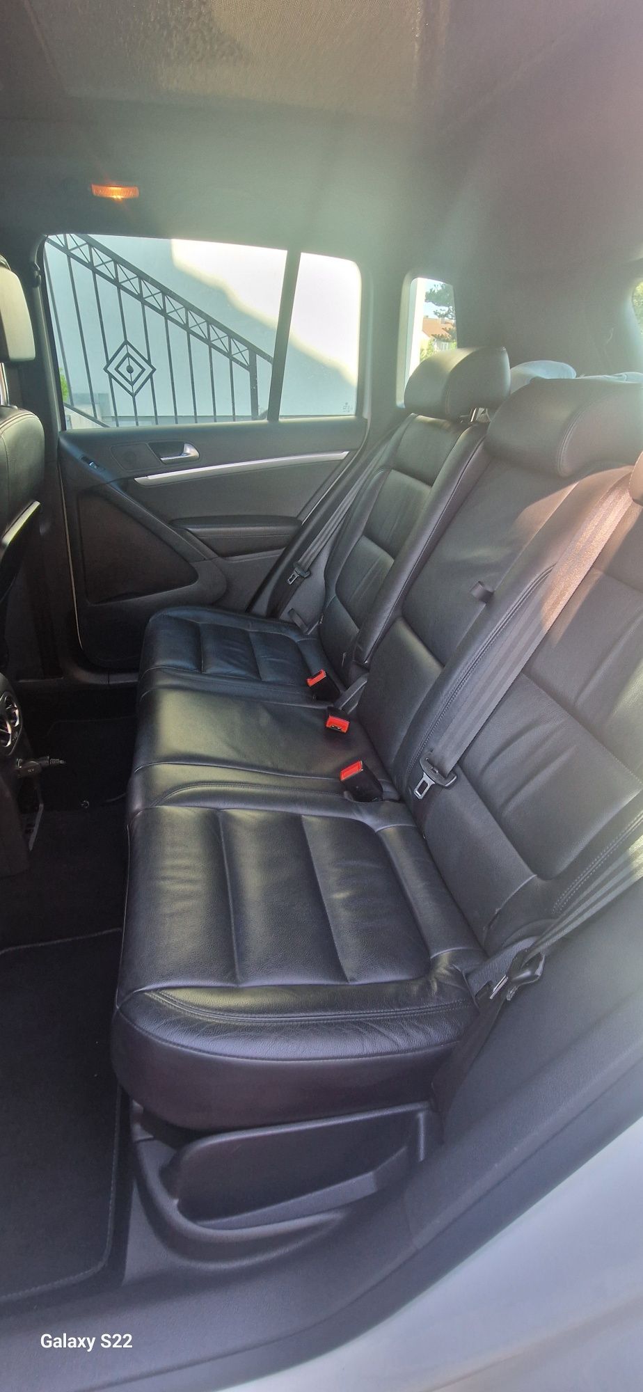 Tiguan r-line 2.0tdi  150KM 2015r 1 Rejstracja 2016r Mocno Doinwestowa
