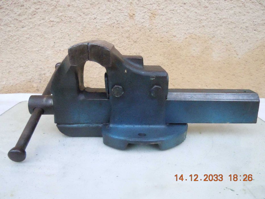 Imadło stołowe ślusarskie stalowe kute Peddinghaus Record  stahl 135mm