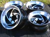 Felgi 4x4 ENKEI RV R15 8J ET -20 6x139,7 4Runner Land Cruiser CNC