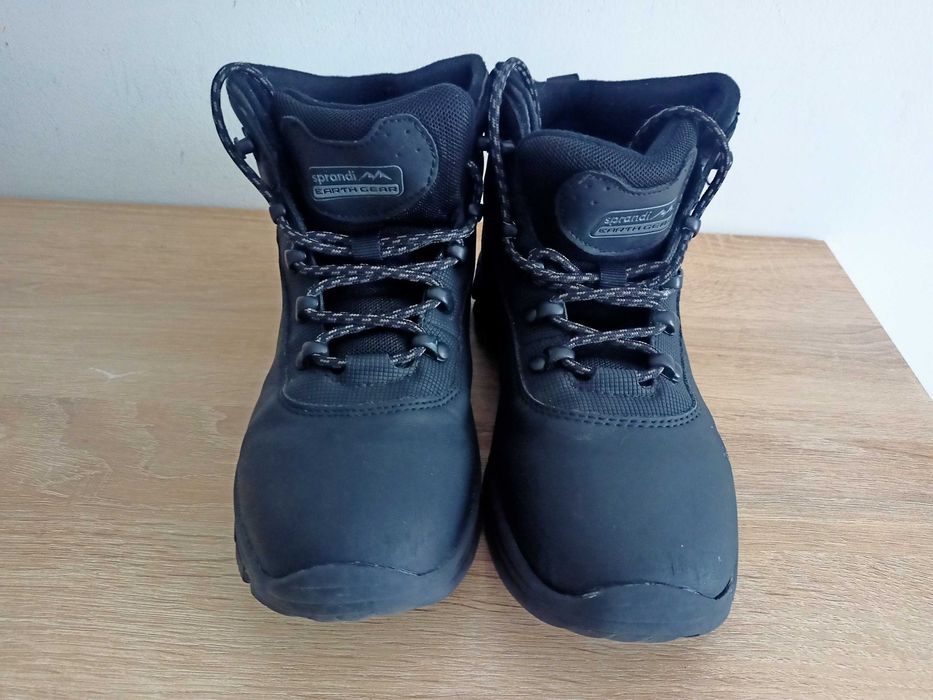 Buty zimowe chłopięce rozmiar 36