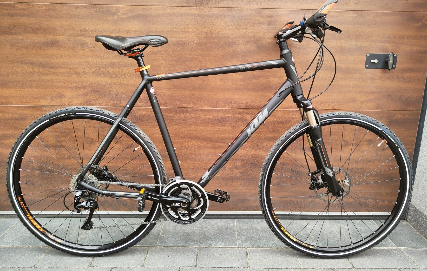 Rower KTM Loreto cross cały na grupie Deore XT rama XL 60 cm