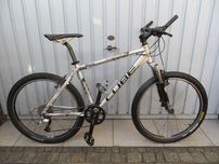 Rower górski  26"  -  CUBE  -  18cal.