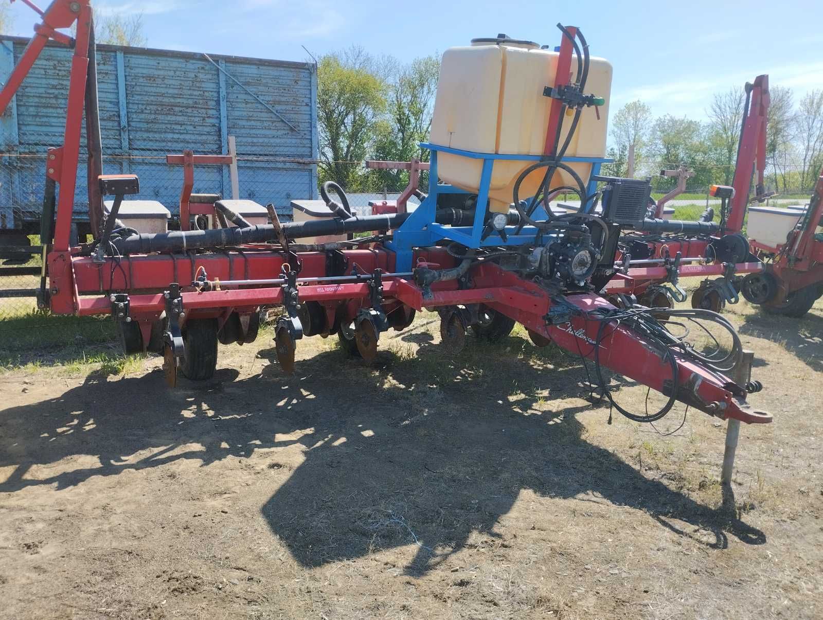 Сівалка просапна Challenger-8108, МЦ10007464 + ЖКУ +  Seed Sense 20/20