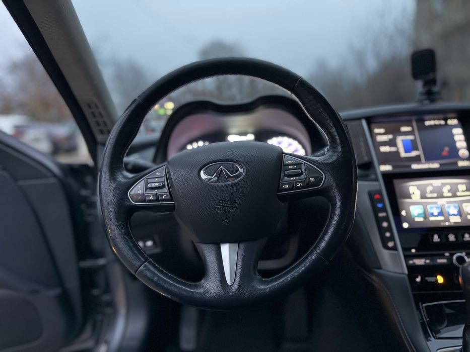 Infinity Q50 2.0t • 2016 • 180тыс • Камера 360 • ЛЮК • Идеальное сост.