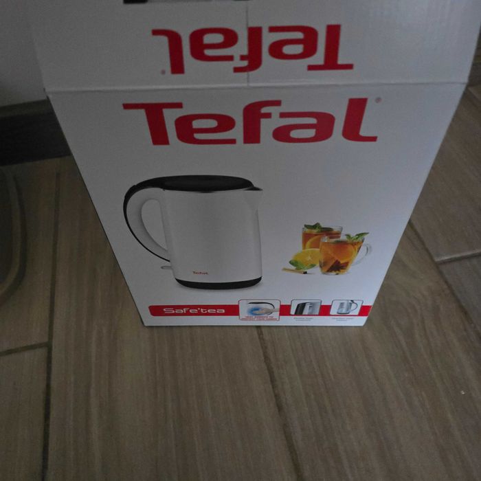 Електрочайник Tefal ko260
