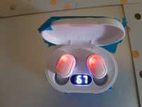 Słuchawki bezprzewodowe stereo bluetooth.