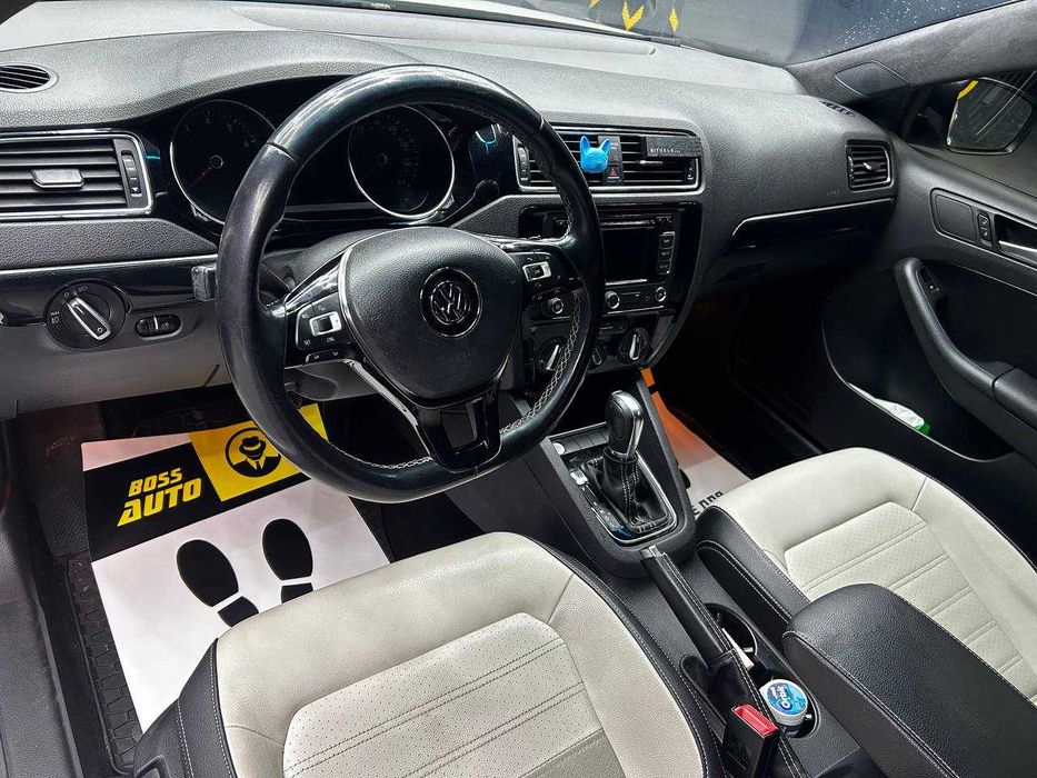 Volkswagen Jetta 2015