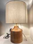 Світильник, настольна лампа з дерев'яною основою в стилі Zara Home