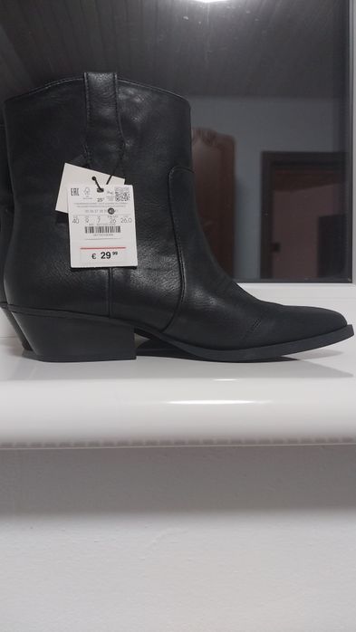 Ботінки Bershka осінні