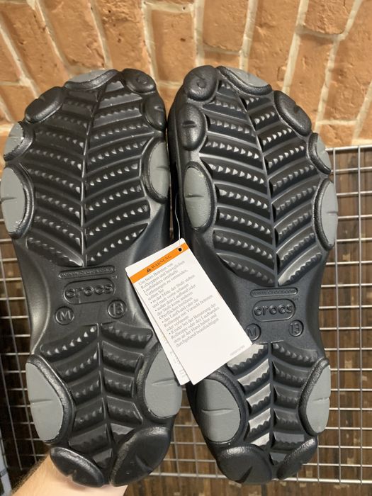 Сандалі Crocs оригінал чорні чоловічі шльопанці зручні літні крокси