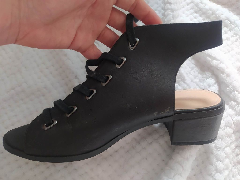Buty damskie sandaly