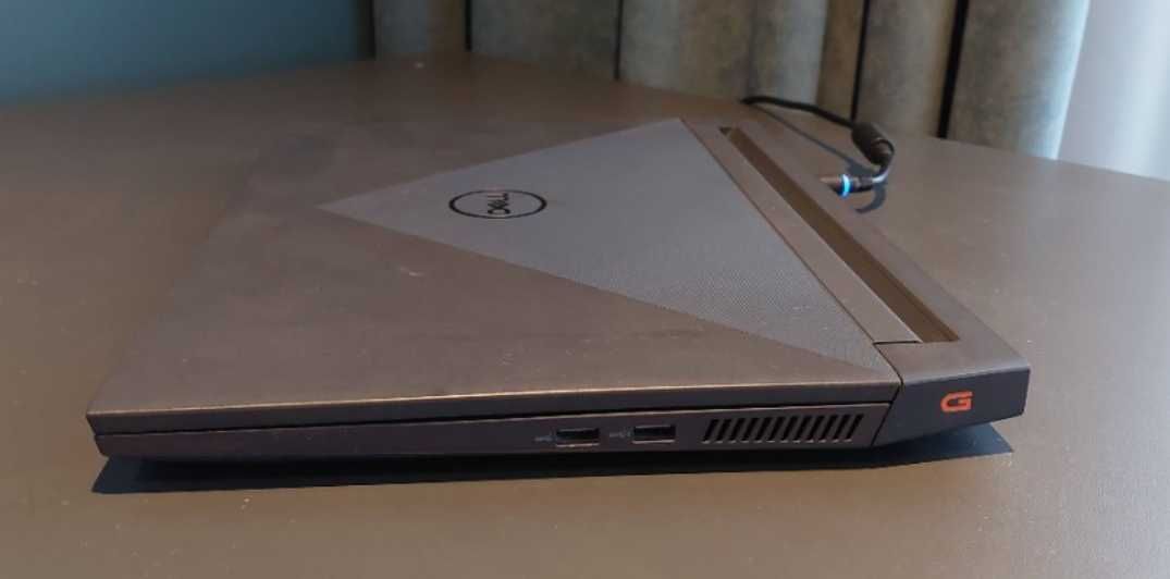 Dell laptop gamingowy/do pracy Inspiron G15i7-11800H/32GB/1TB RTX3060