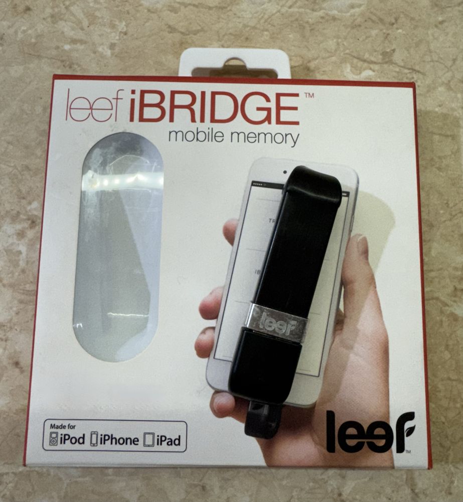 Флешка для айфона, айпад, айпод iBridge 32Gb