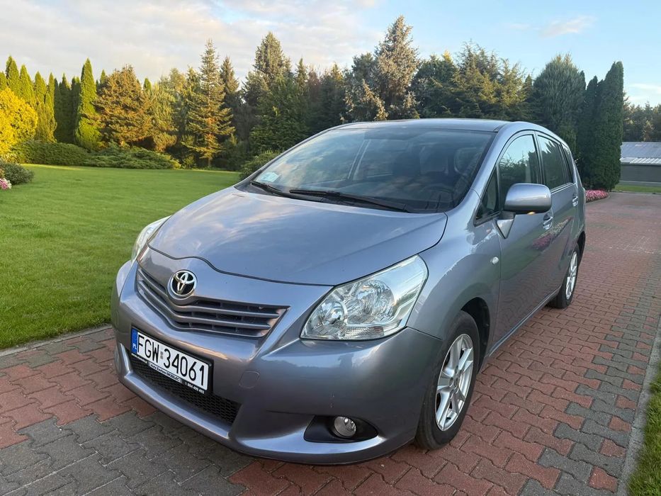Toyota Verso panoramadach zero rdzy super stan